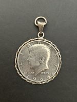 Anhänger Kennedy Half Dollar 1964 Silber gefasst echt