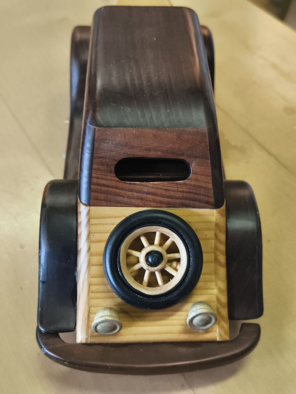 Modellini d'auto: Holzauto Oldtimer handgefertigt dunkelbraun hellbraun(A30) – Nuovo (secondo la descrizione) da Künten venduto da Schnaepplihuus 2