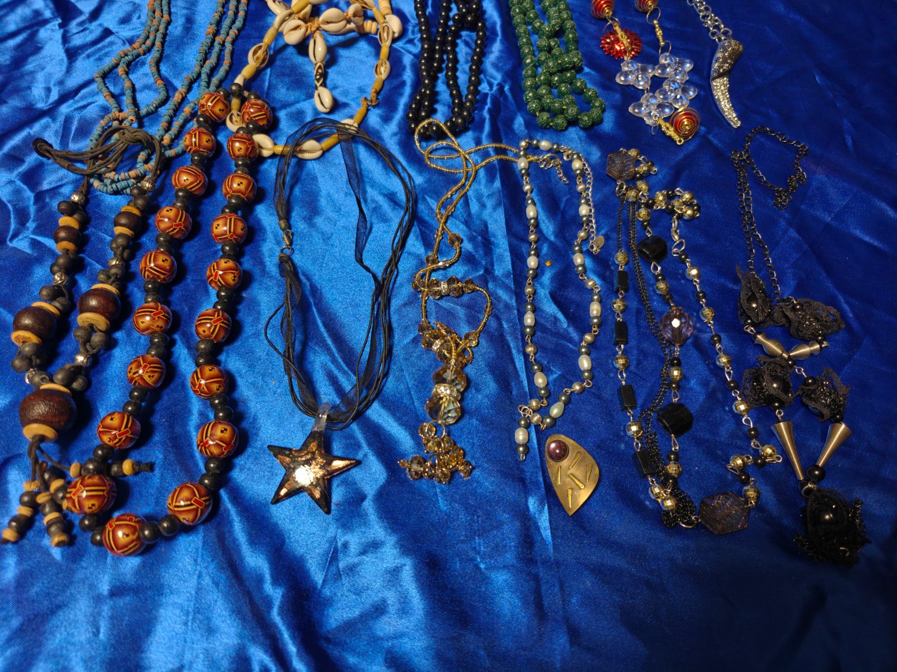 Sonstiger Schmuck: Konvolut Modeschmuck Halsketten – Gebraucht aus Gutenswil von Vulcano21 4