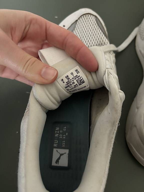 Herrenschuhe: Puma Schuhe Grösse 39 – Gebraucht aus Solothurn von wys_6smq 1
