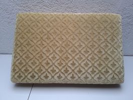 Goldener Polsterhocker Vintage Look