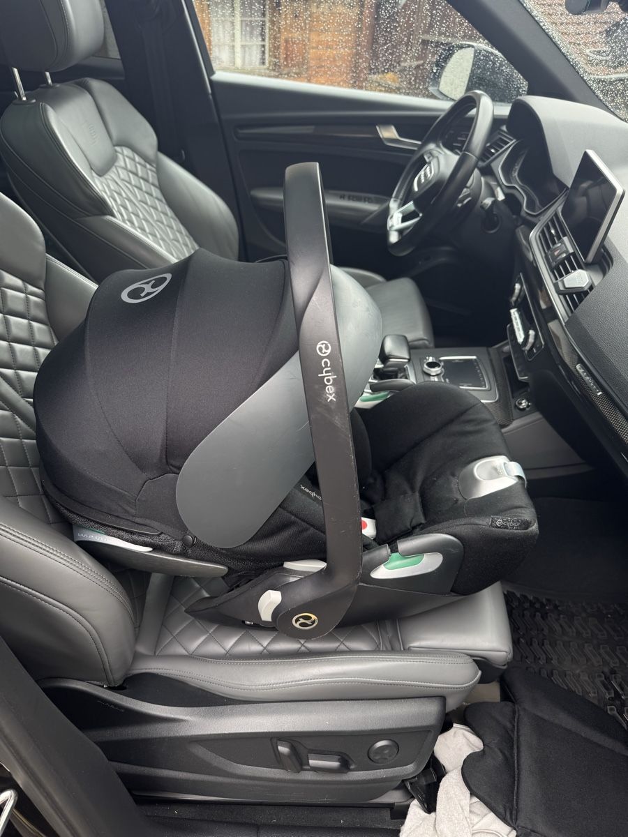Cybex Seggiolini per auto: Cybex Cloud Z2 Deep Black Plus Babyschale – Usato da Cumbel venduto da kfi_m8gt
