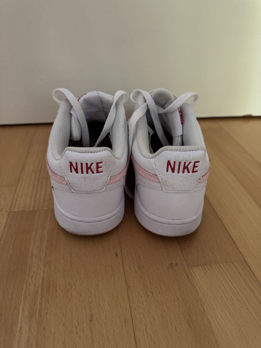Nike Scarpe da donna: Nike Schuhe Gr.40 – Usato da zürich venduto da fufinini4 1