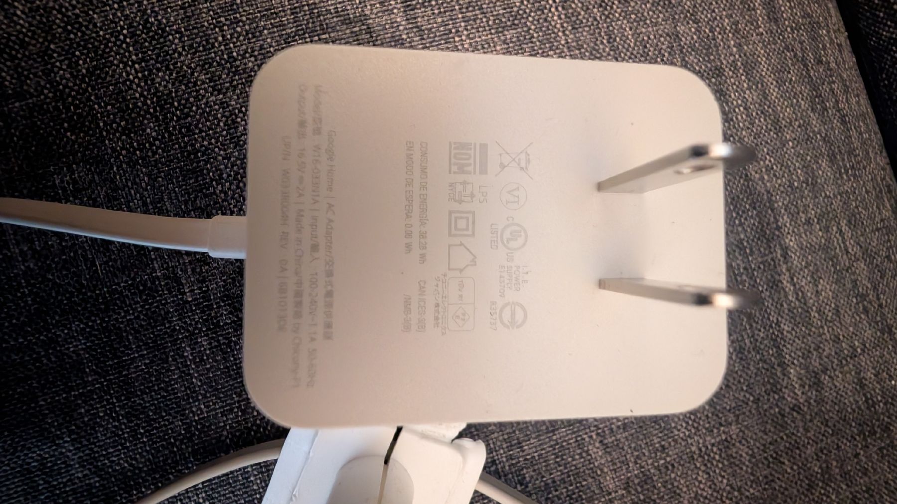 Google Casse acustiche: Smart Speaker Google Home, erste Generation, weiss gebraucht – Usato da Winterthur venduto da age08 3