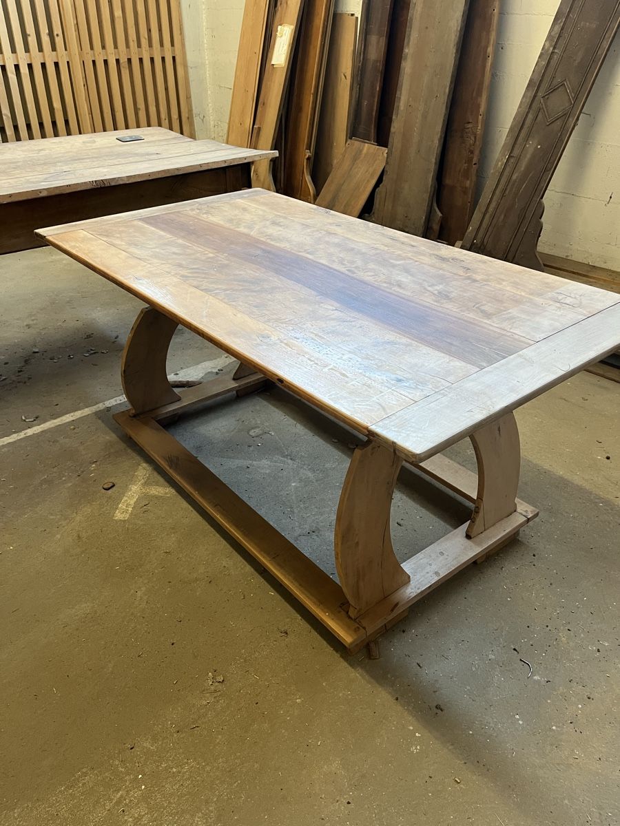 Tables: Tisch – D'occasion à Rickenbach SO par Antik04