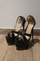 Schwarze High Heels Plateau Sandalen Grösse 36/37 Neu
