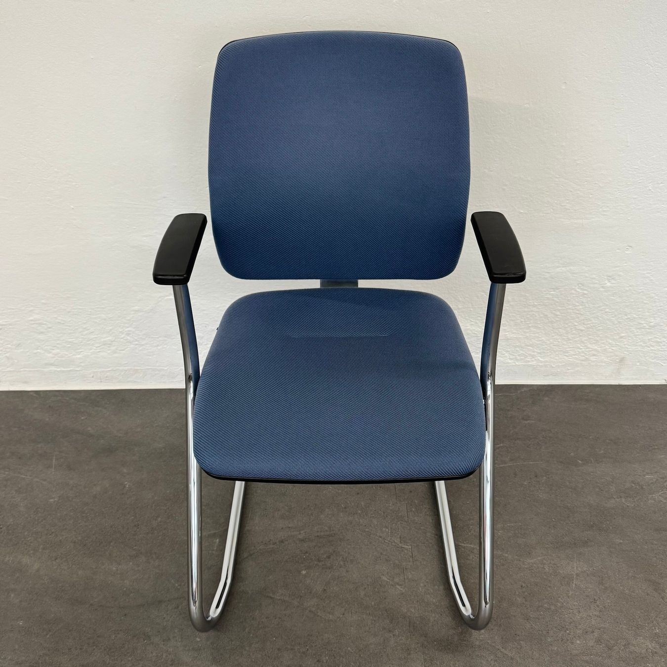 Sedus Sedie: Sedus Early Bird Freischwinger – Usato da Schönenwerd venduto da mcofficeshop