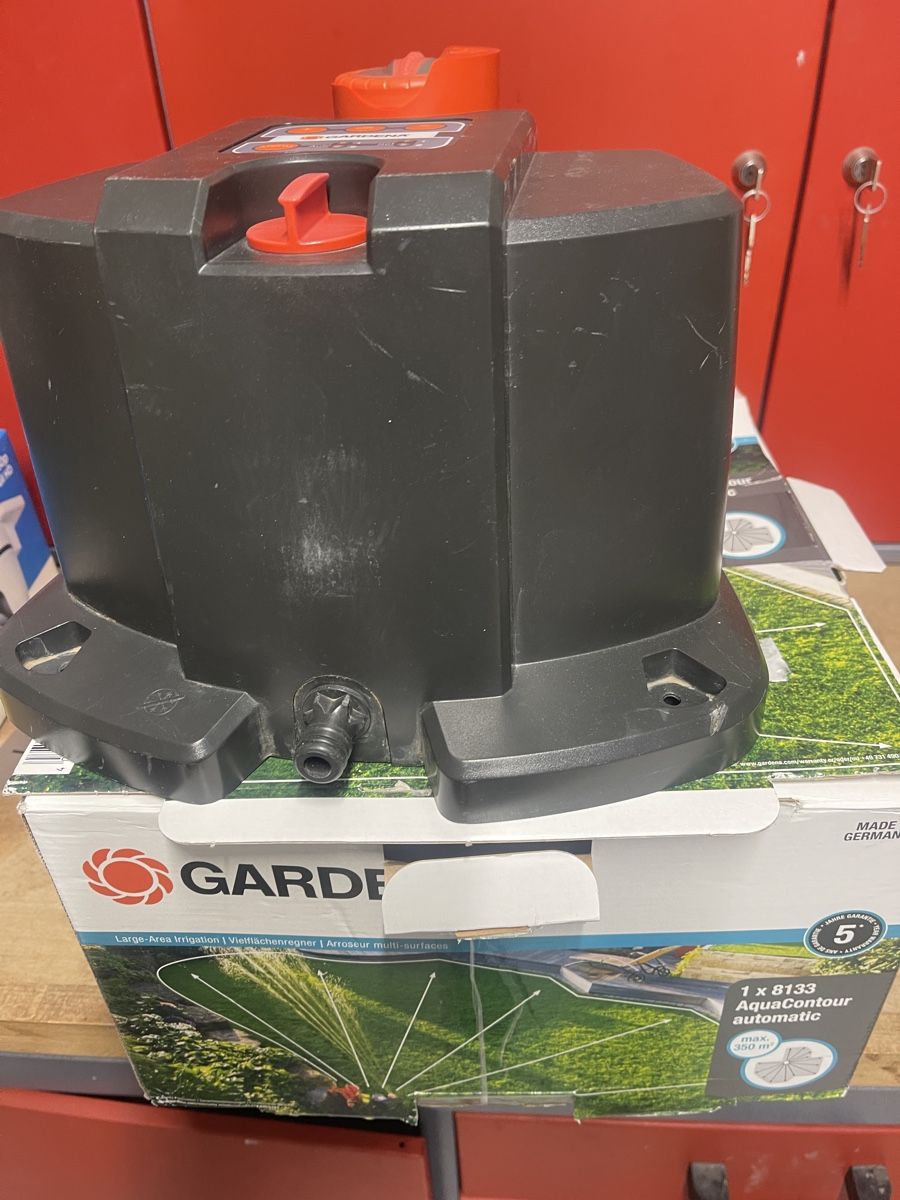 Gardena Rohre & Schläuche: Gardena AquaContour automatic 8133 Vielflaechenregner – Neu (gemäss Beschreibung) aus Fahrweid von fefe02 3