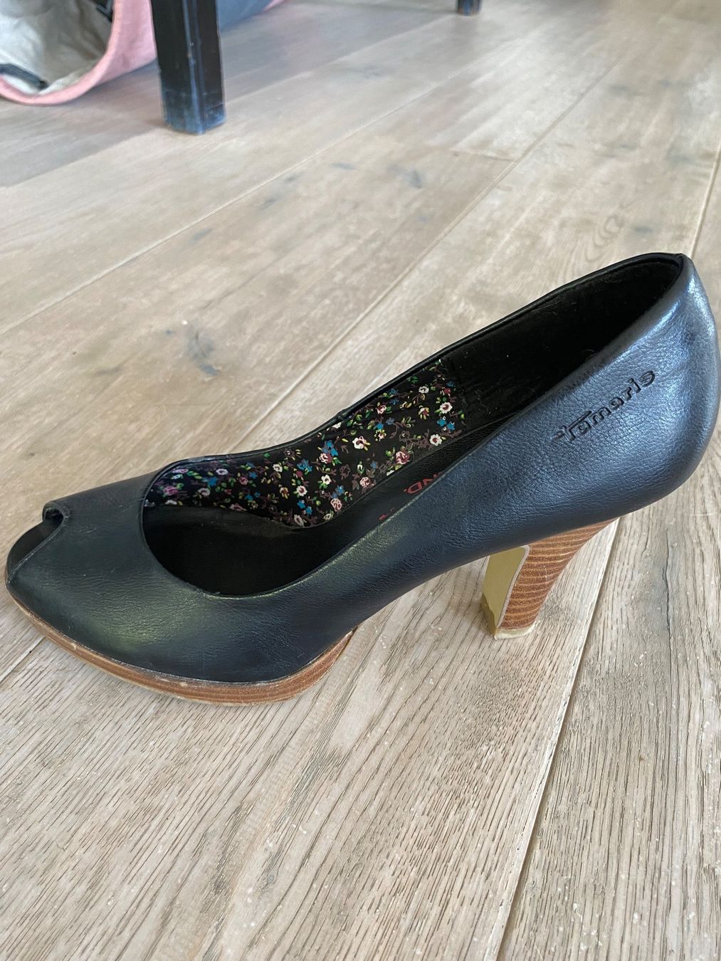 Tamaris Scarpe da donna: Tamaris Schuhe Grösse 40 – Usato da Nohl venduto da Gross2 1
