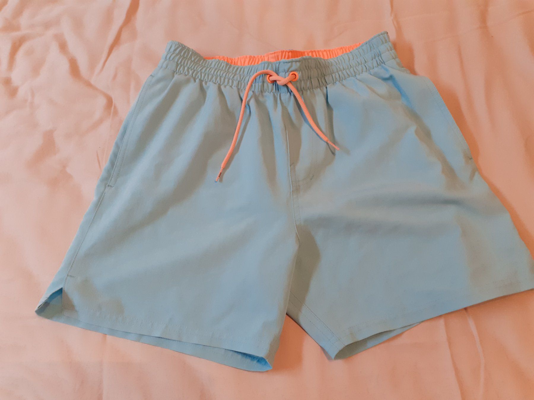 Nike Pantalons: Nike Shorts S – D'occasion à Brittnau par Gismo2012