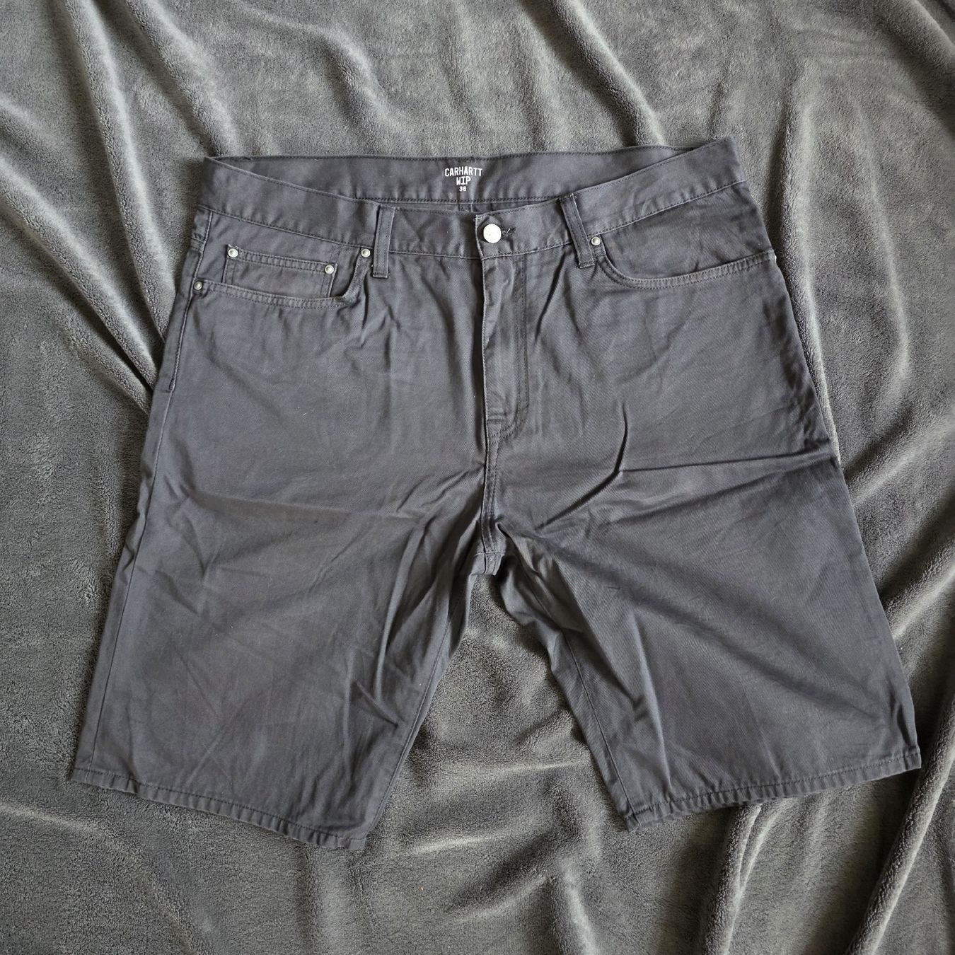 Carhartt Pantaloni: Carhartt Kurze Hose grösse 36 – Usato da Gerlafingen venduto da PaCo_88