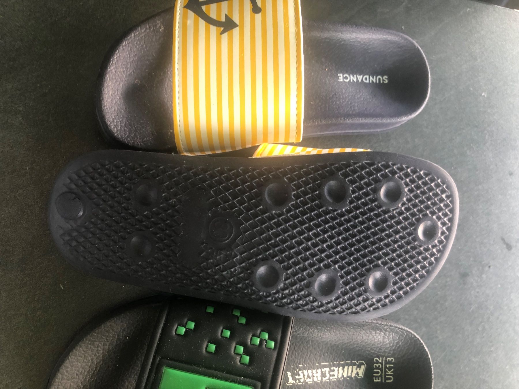 Scarpe per ragazzi: Ciabatte – Usato da Uster venduto da mar_pqx5 2