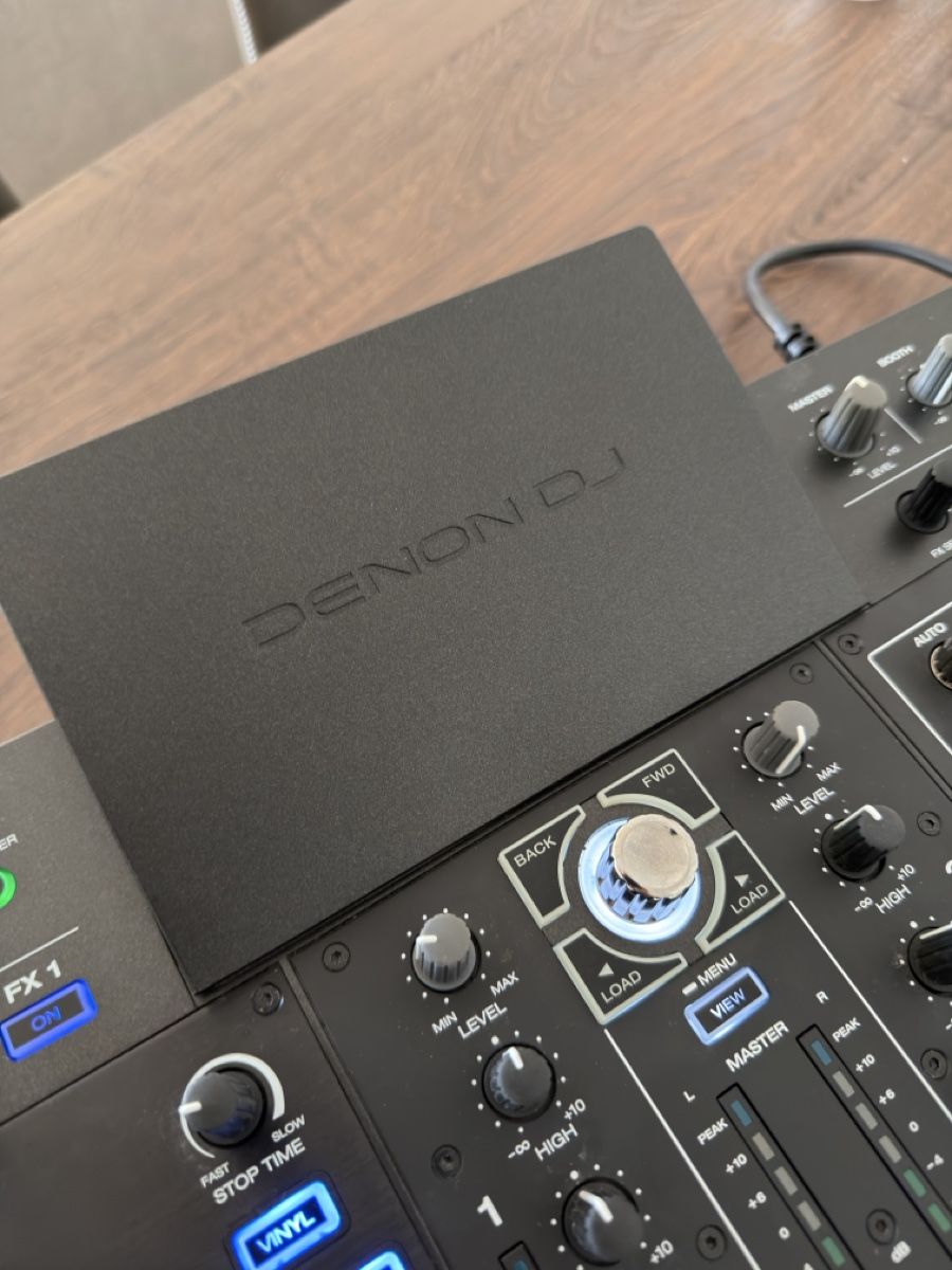 Denon Audio- & Mediensysteme: Denon DJ Prime 2 mit Originalverpackung – Gebraucht aus Zürich von Rocola26 2