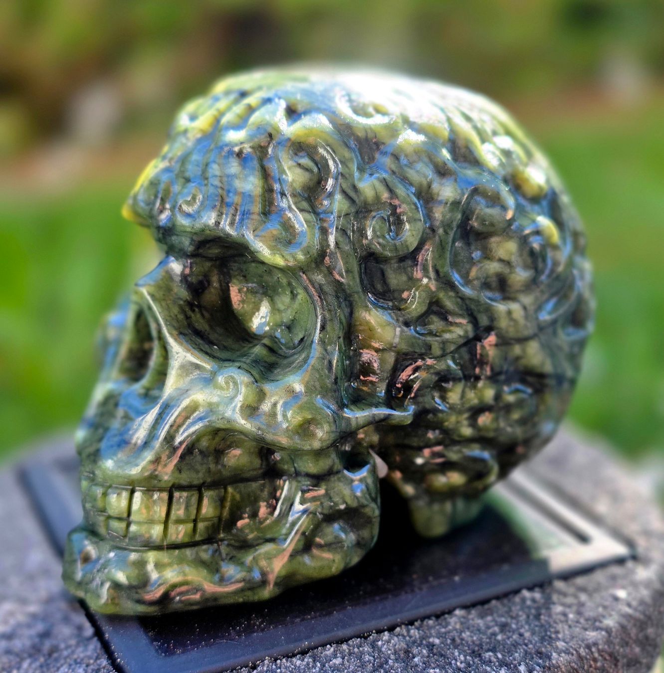 Minerali & Pietre curative: Serpentin Jade Schädel C 440g – Nuovo e nell'imballaggio originale da Matzingen venduto da Shay_Crystalz