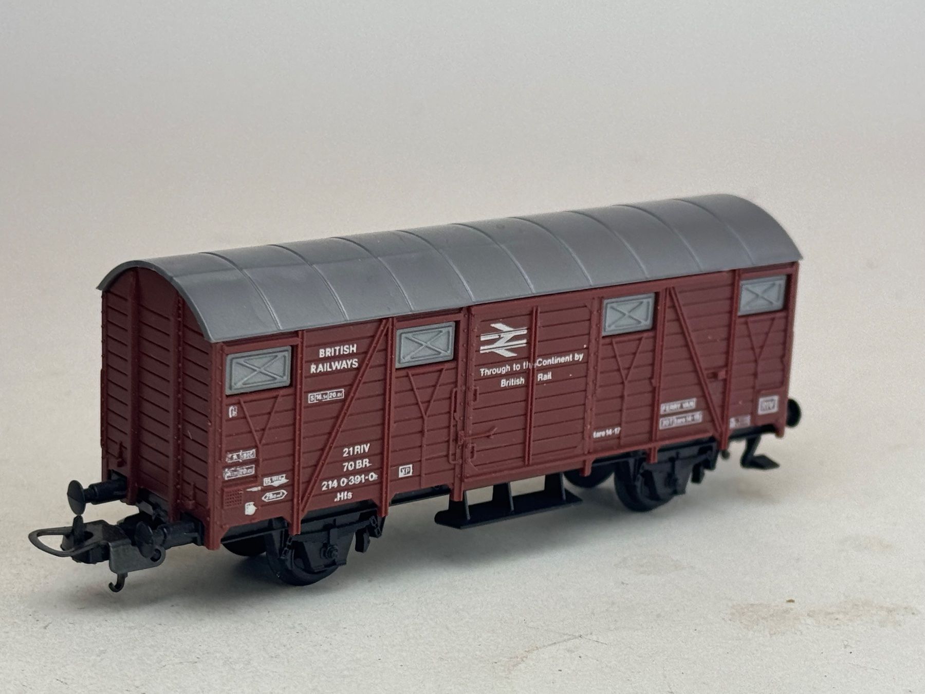 Jouef Modelleisenbahnen: EX- Jouef gedeckter Güterwagen – Gebraucht aus Elm von Wikmtz 1