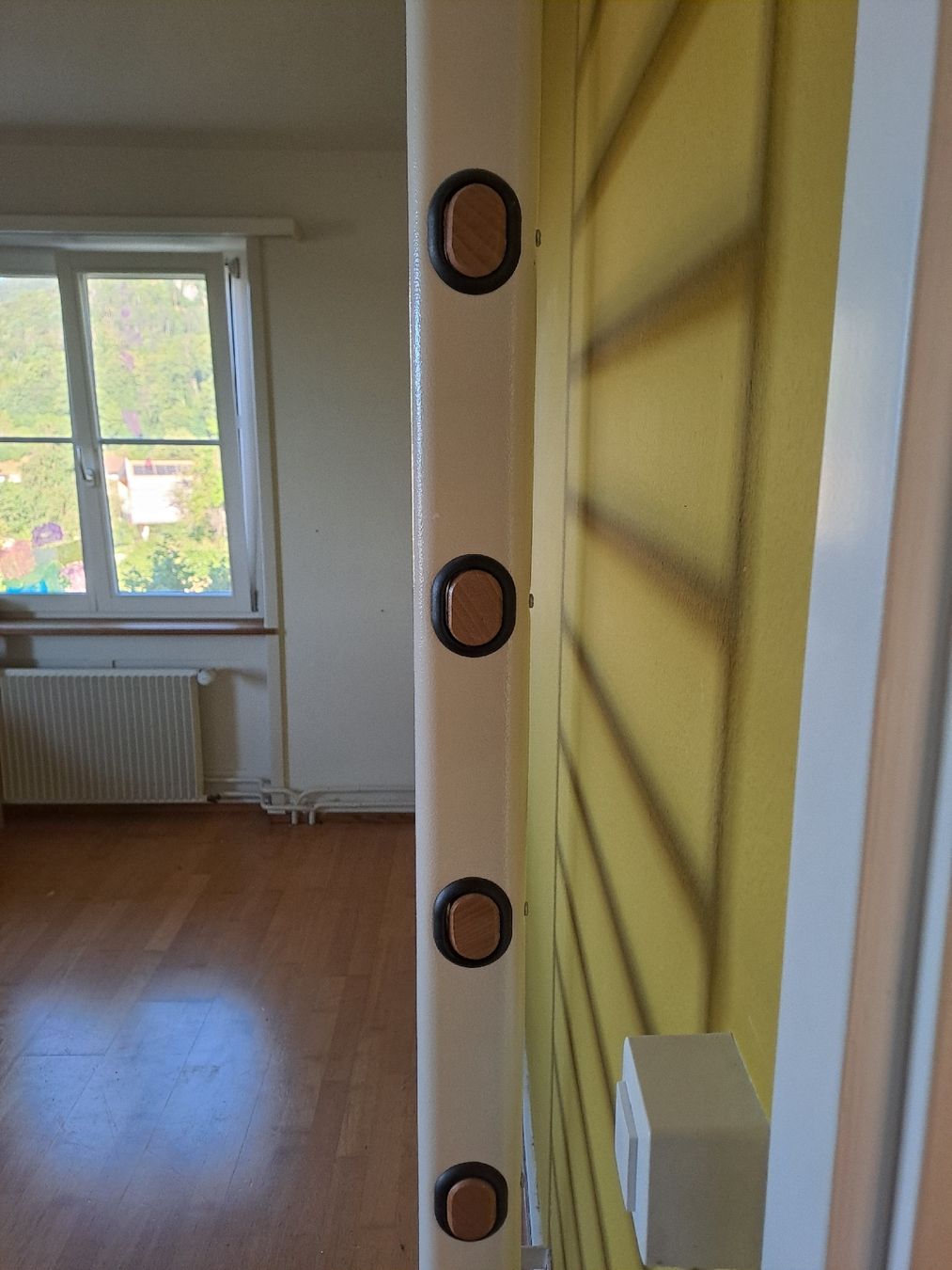 Pareti & prese d'arrampicata:  Sprossenwand 14 Stufen – Usato da Burg im Leimental venduto da Fridulin 4