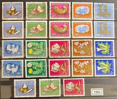 Timbres suisses 1960 Fleurs Cristaux