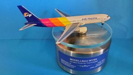✈️Modellflugzeug BOEING 767-300 Air Pacific 1:500 Herpa✈️