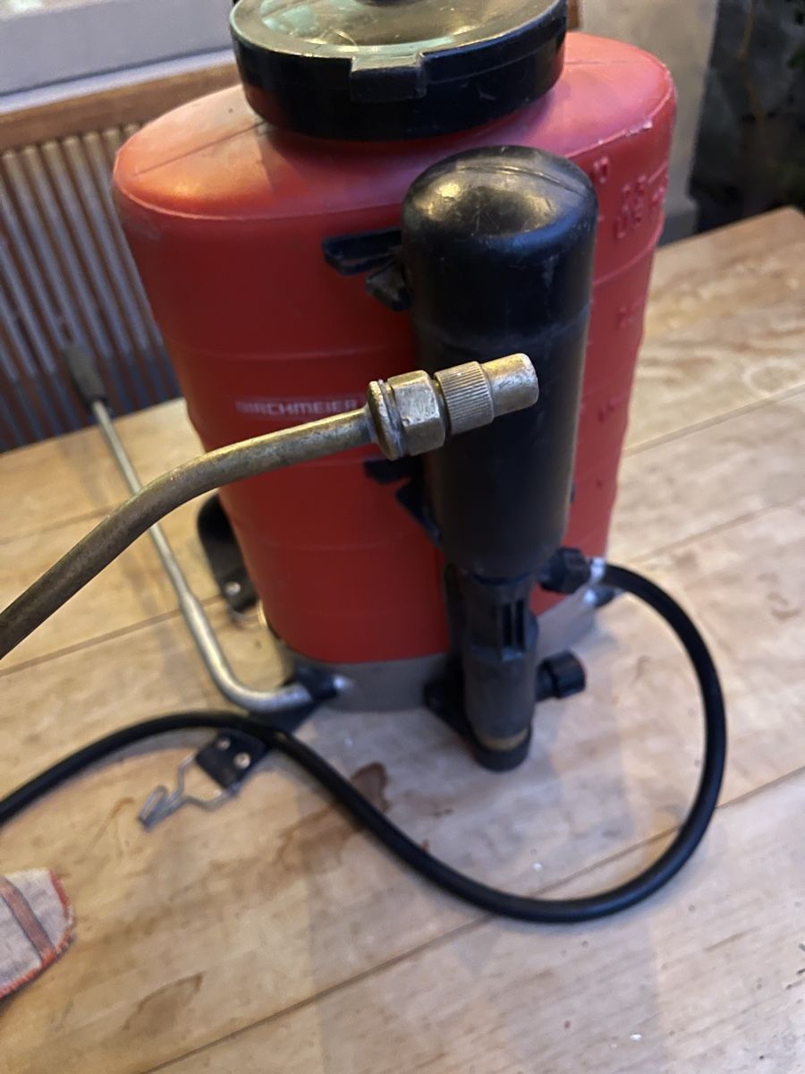 Technique médicale: Birchmeier 10l Rückenspritze – D'occasion à Rüti ZH par Silvan_Pawli 2