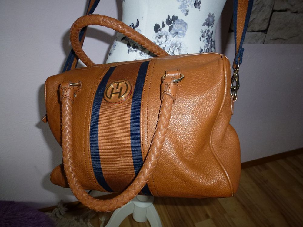 Sac a langer online tommy hilfiger