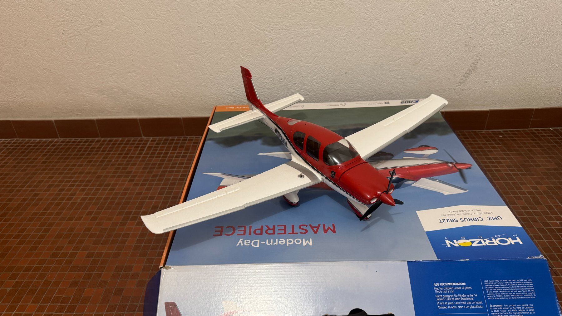 E-Flite Modellismo RC: UMX Cirrus SR22T – Usato da St-Sulpice VD venduto da babou79 2