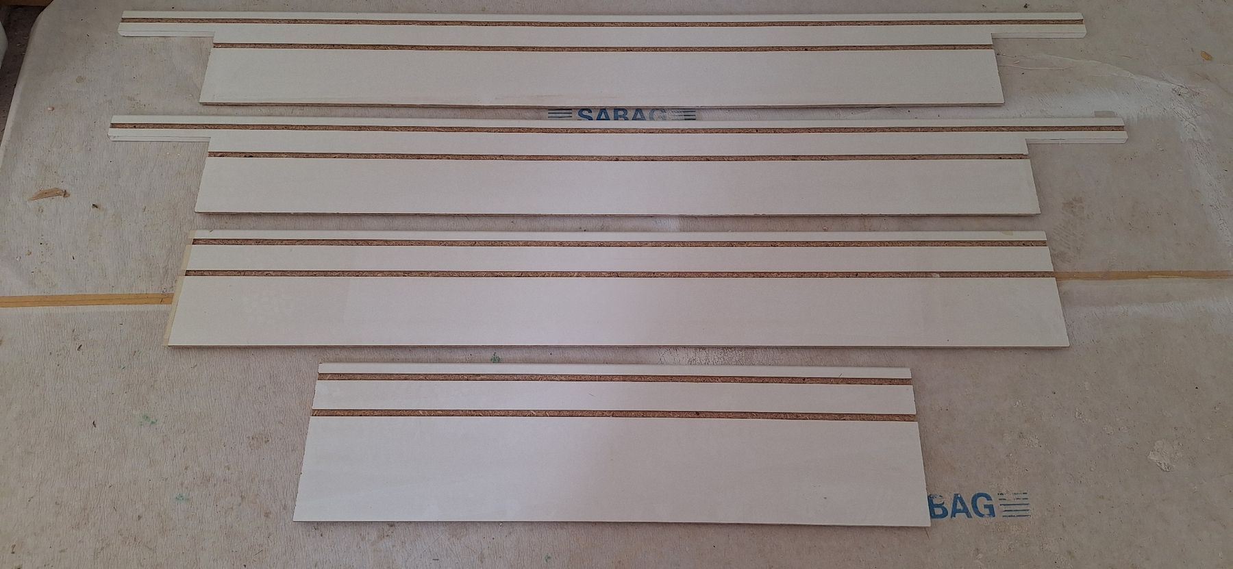 Articoli in legno: Wetrag Eco Vorhangbretter – Nuovo (secondo la descrizione) da Sissach venduto da Nuegg