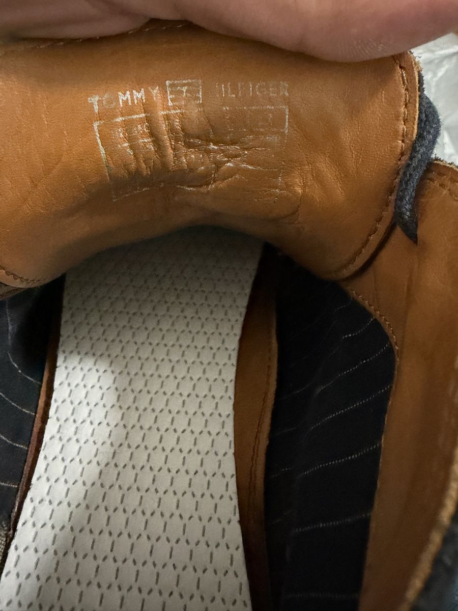 Scarpe da uomo: Tommy Hilfiger Leder Boots Herren Gr 42 – Usato da Dänikon ZH venduto da RAFIMIKI 3