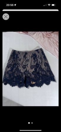 Shorts size xs/s in lace blu