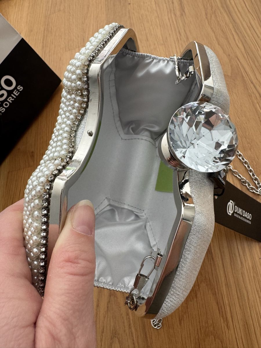 Borse da donna: Borsa Duki Daso per donna, con perle e strass, argento – Nuovo e nell'imballaggio originale da Someo venduto da sam_hg7j 4