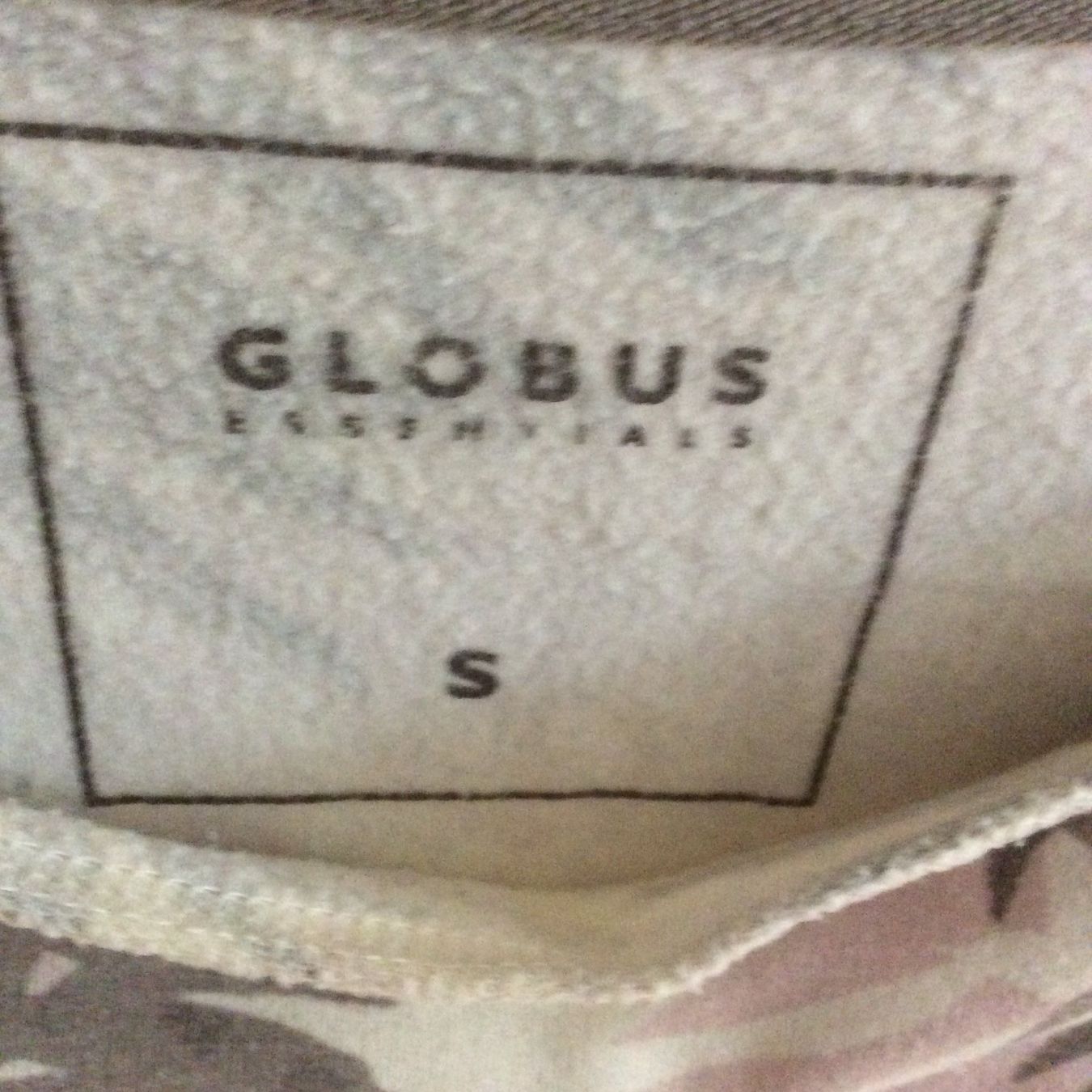 Globus T-shirt: Sweat-Shirt GLOBUS – Usato da Biel/Bienne venduto da Ganesh12 2