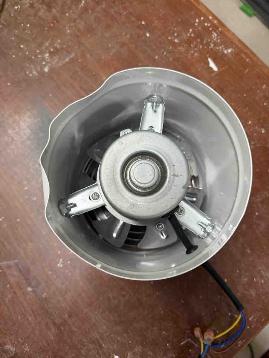 Ventilatori: Rohrventilator 150mm Abluftventilator weiss – Nuovo (secondo la descrizione) da Rupperswil venduto da luk_5gt5 5