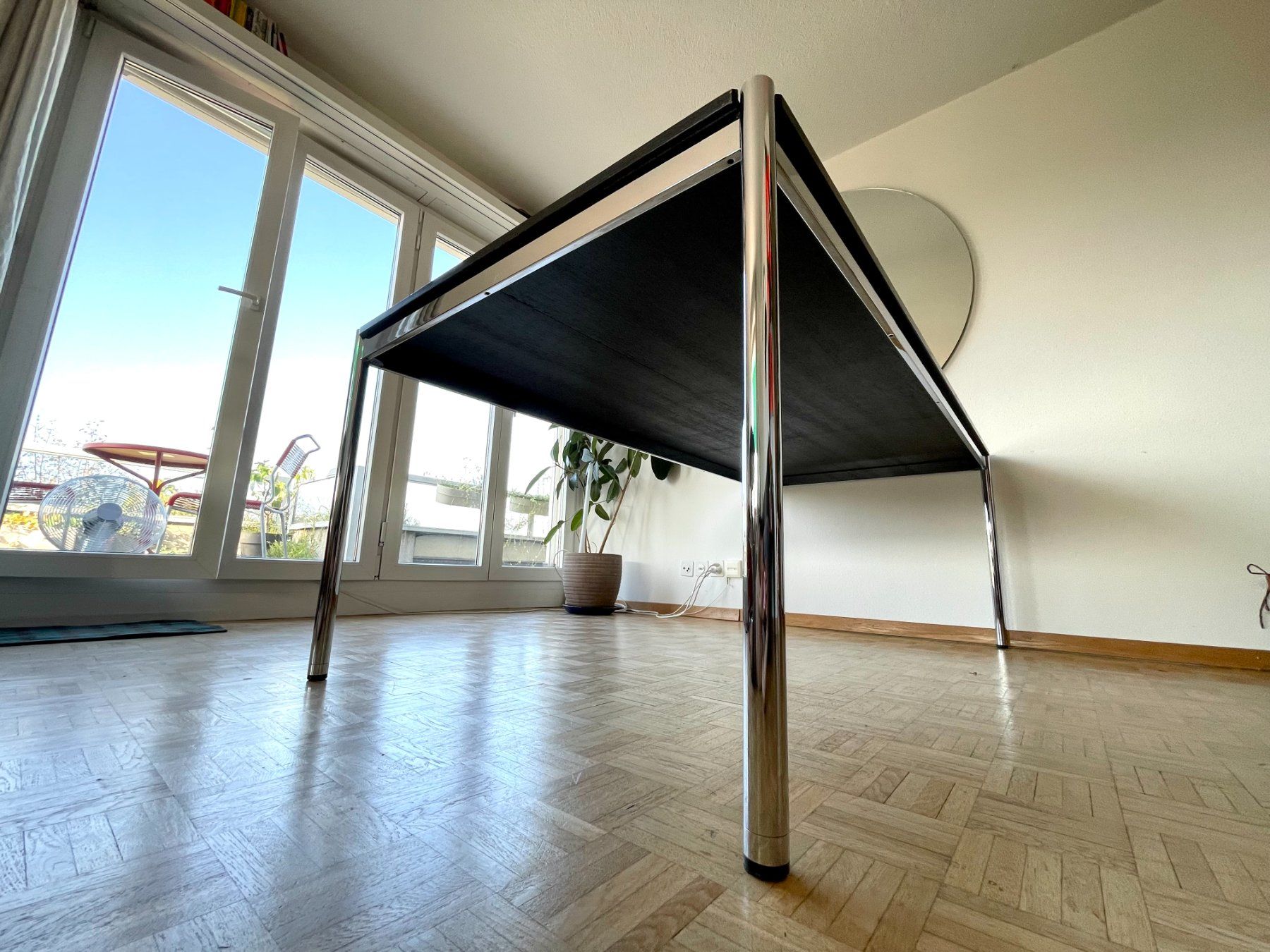 USM Tavoli: USM Tisch 200x100 Eiche schwarz – Usato da Zürich venduto da ced_x775 4