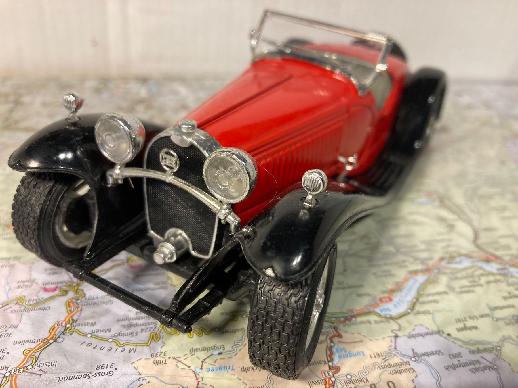 Bburago Modellautos: Bburago Bugatti Type 55  1932 1:24 – Gebraucht aus Jona von Bra-Aug 3