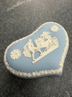 Wedgewood Herz Dose Schmuckdose hellblau Schatulle Schmuck