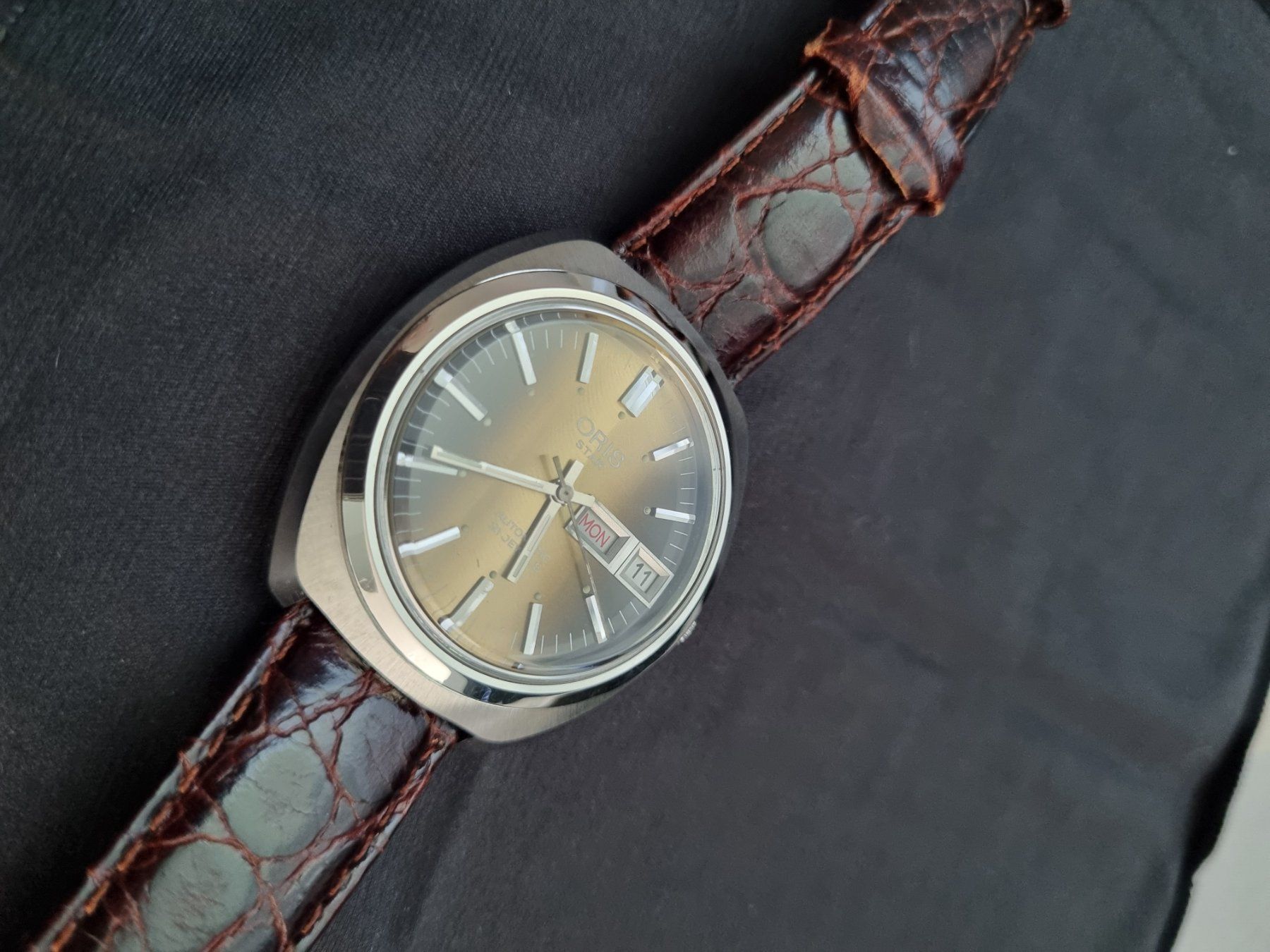 Oris Orologi: Magnifique et rare ORIS STAR Automatic Tons Havane Smokey – Usato da CHAMBESY venduto da HDS_Geneve 4
