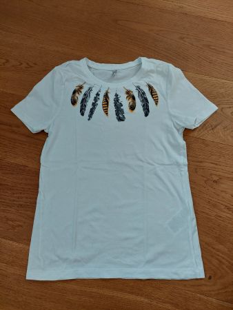 T-Shirt von Only mit Federn Gr. XS (wenig getragen)