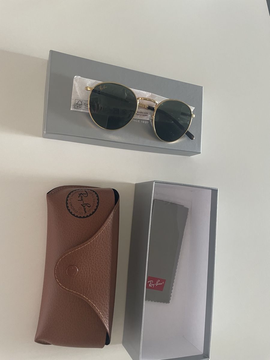 Ray-Ban Occhiali & Lenti: Ray Ban Sonnenbrille – Nuovo e nell'imballaggio originale da Walchwil venduto da sim_nmj9