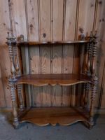 Antikes Holzgestell