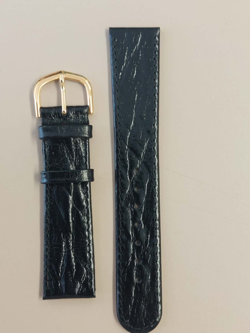 Armbänder & -reifen: Uhrenarmband 20mm – Neu und originalverpackt aus Zürich von shimibene