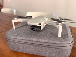 DJI Mavic Mini Fly More Combo