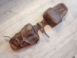 Sacoches de selle de cavalerie suisse