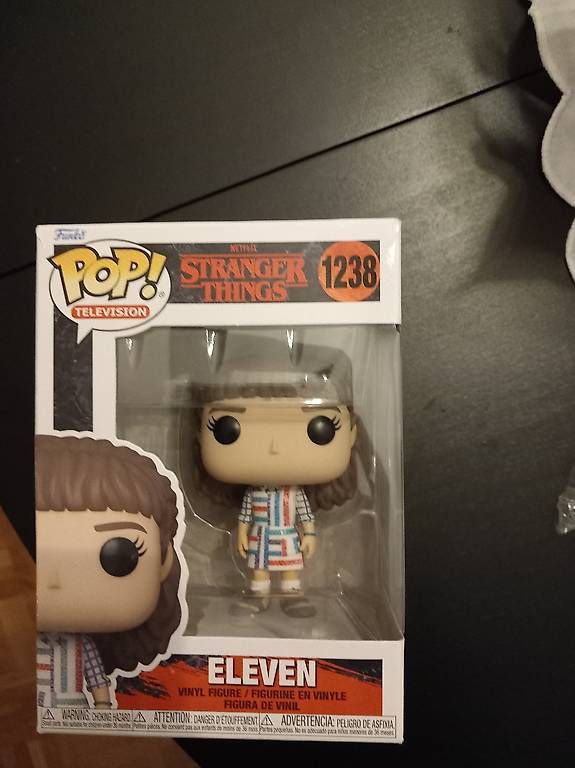 Statuette: Funko pop strangers things – Usato da Neuchâtel venduto da sco_v2p8