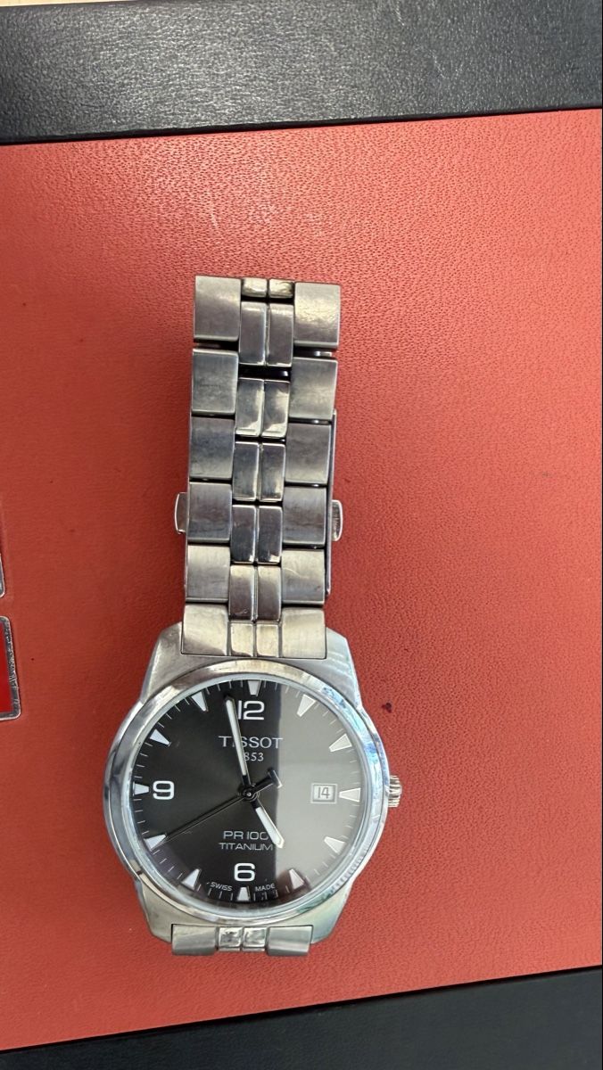 Tissot Montres: Tissot PR 100 Titanium Quartz  – D'occasion à Untersiggenthal par Panjshir 3