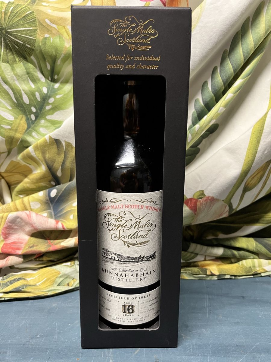 Bunnahabhain Bevande alcoliche: Bunnahabhain 16 2001 53.4% – Nuovo e nell'imballaggio originale da Mönchaltorf venduto da Drammer 1