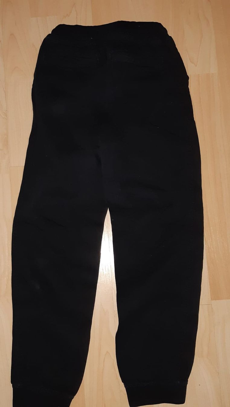 Gap Pantaloni: Mädchen Hose + Pulli, Gr. M 8-9-Jährige, Marke: GAP – Usato da sachseln venduto da soficool 1