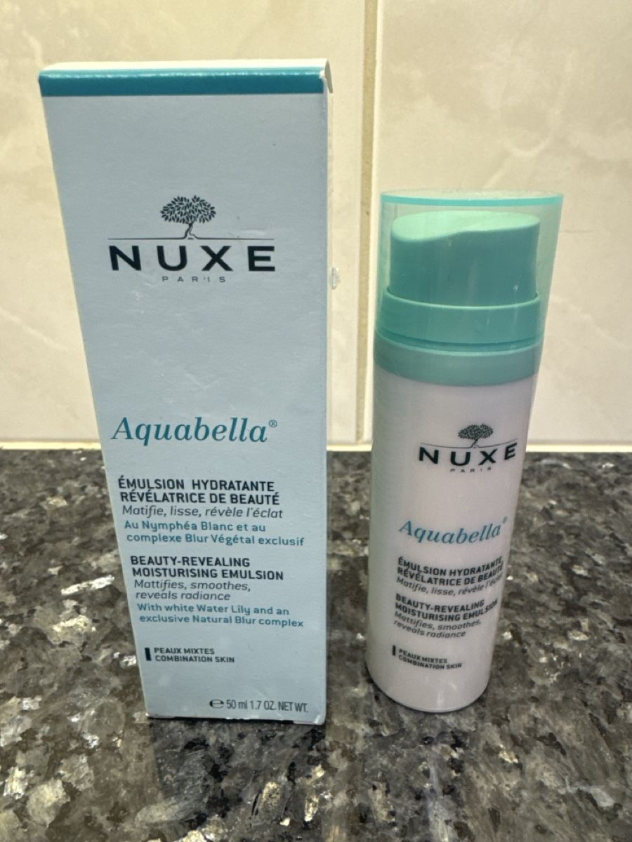 Nuxe Cura del viso: Nuxe Aquabella Set – Nuovo e nell'imballaggio originale da Belp venduto da sabadesign