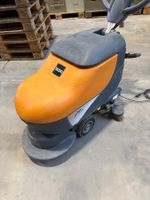 Taski 450B Scheuersaugmaschine (LOT 406) 6221 Rickenbach
