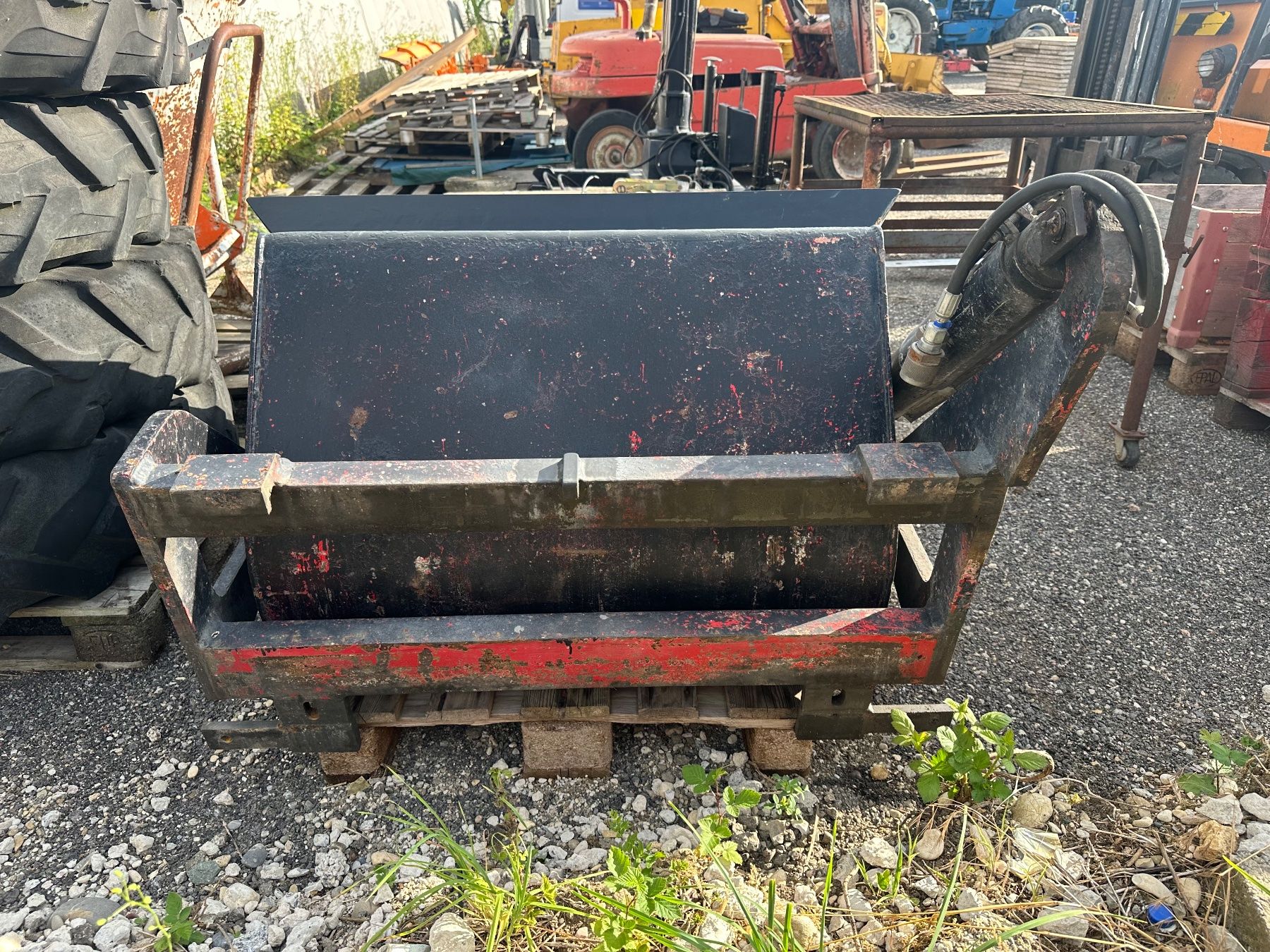 Carrelli elevatori e a forche: Staplerschaufel – Usato da Ettingen venduto da lubs 1