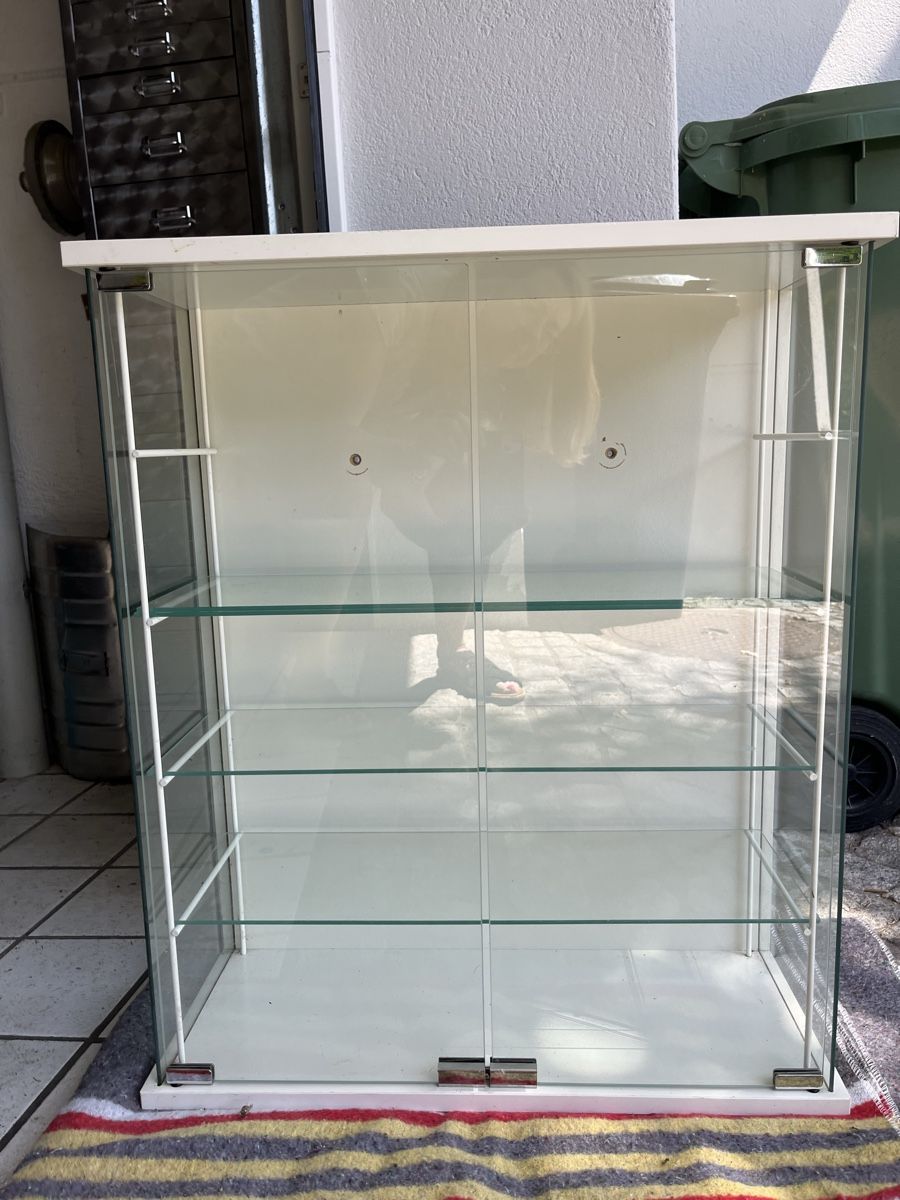Vetrine: Glasvitrinenschrank – Usato da Küsnacht ZH venduto da mar_5cgq 3