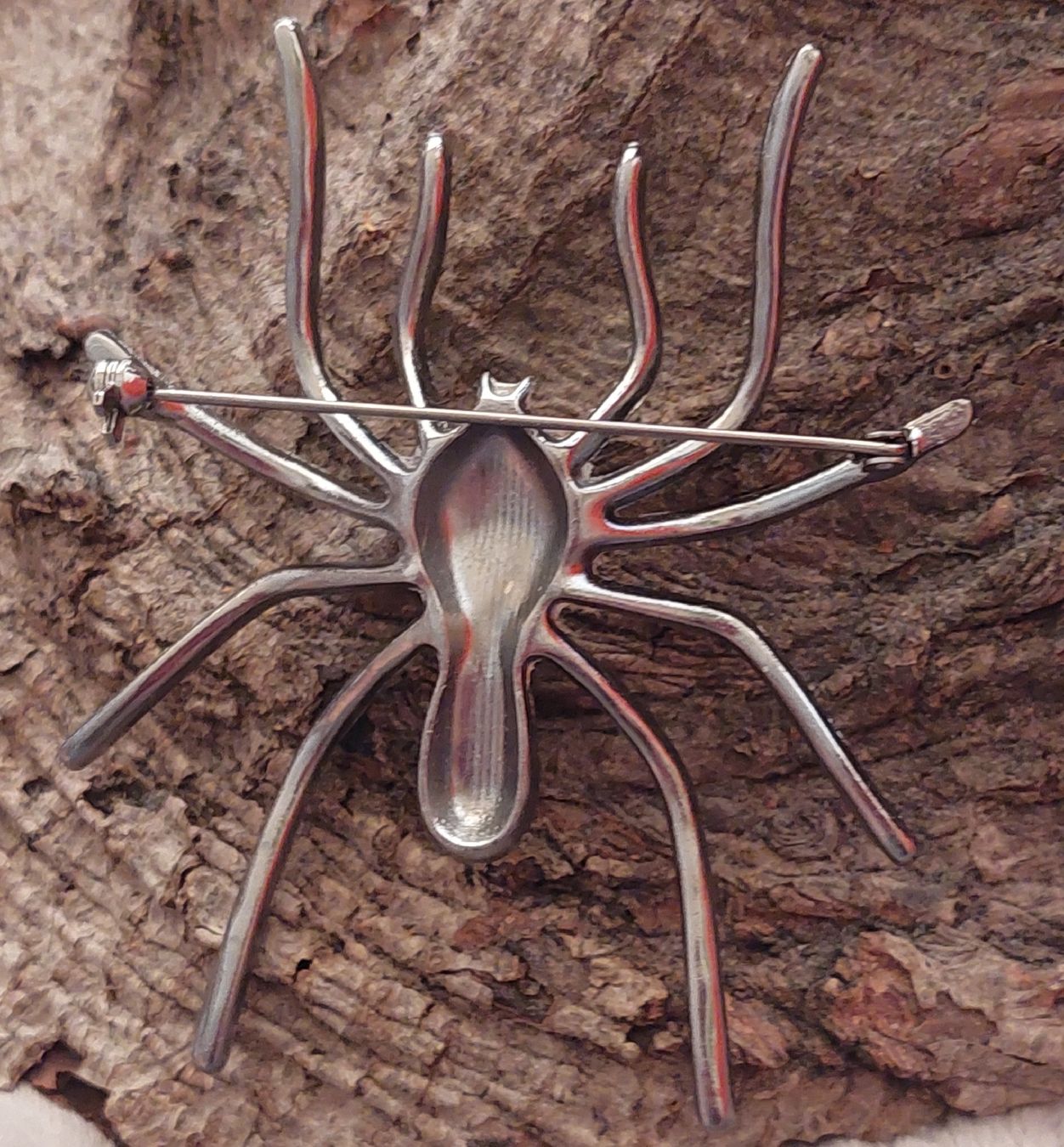 Broches & Aiguilles: Grosse Brosche Spinne Strass silberfarben – Neuf (Voir description) à Oberwil BL par Hunajakakku 6